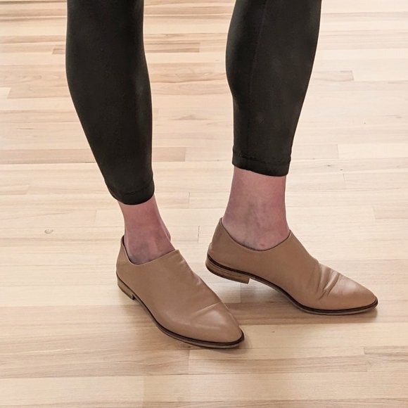 Everlane Modern Babo Loafer in Nude - Picture 6 of 6
